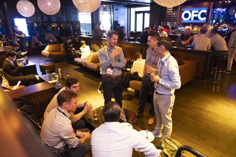 Exhibitor-Reception-1236