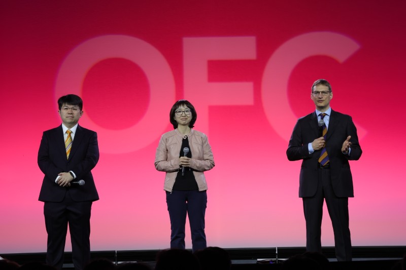 Plenary-Session-0057